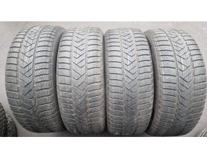 Zimní pneu 215/55/17 Pirelli  