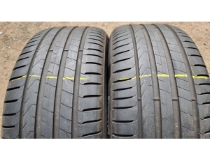 Letní pneu 255/45/19 Pirelli   