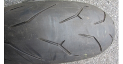 Píchlé pneu Pirelli 190/55 ZR17, DOT3415